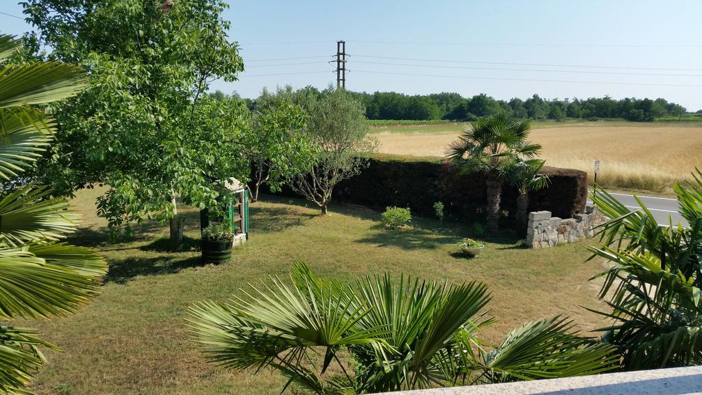 Apartments Davor Umag Bilik gambar