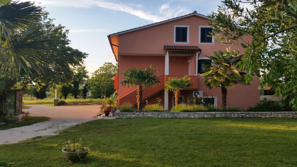 Apartments Davor Umag Luaran gambar