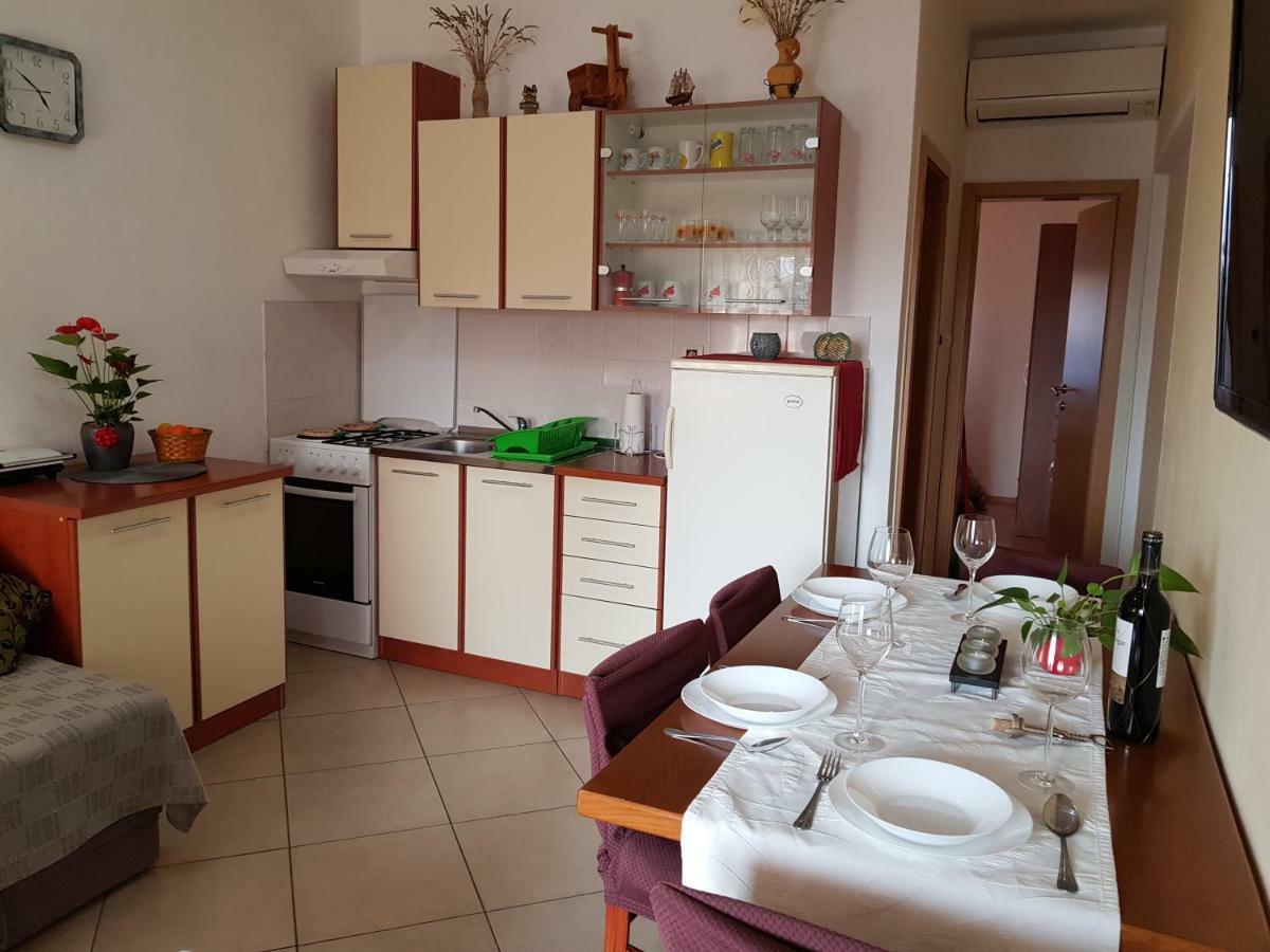 Apartments Davor Umag Luaran gambar